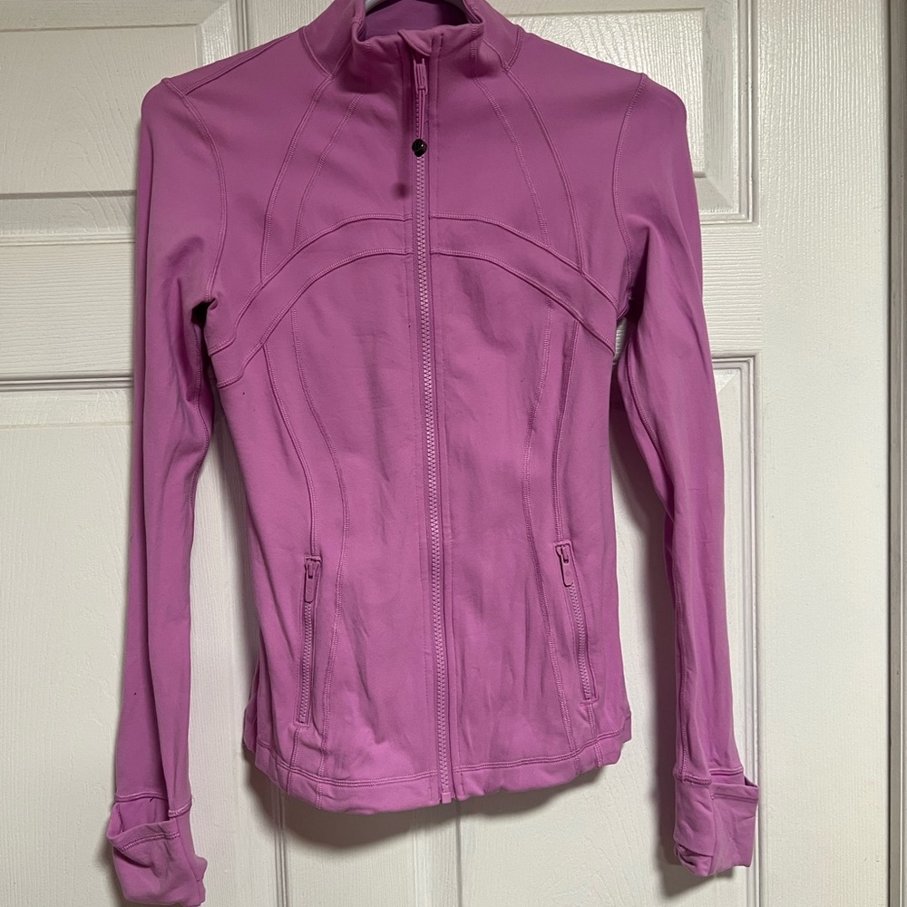 Lululemon define jacket size 4